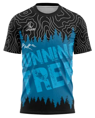 CAMISETA RUNNING COD. 090 CELESTE - NEGRO - PINOS - LINEAS - RUNNING TREK
