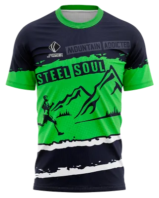 CAMISETA RUNNING COD. 066 AZUL - VERDE -BLANCO - FRANJAS - MONTAÔö£├ªAS - HOMBRE CORRIENDO
